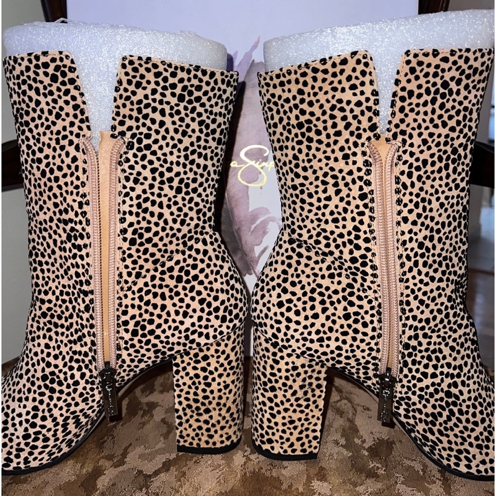 New Jessica Simpson, suede leather cheetah print ankle booties, 8 1/2 - Picture 4 of 14
